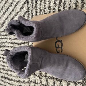 UGG Women's Gray Suede Boots